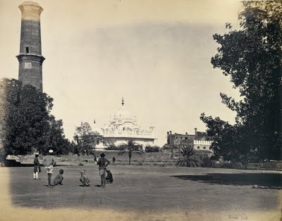 Runjeet+Singh%27s+Tomb,+Lahore,+Punjab+1863