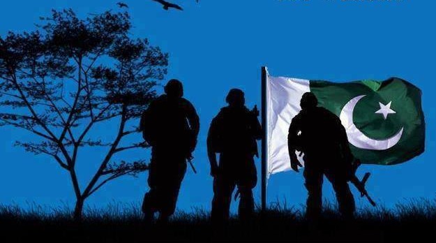 Pakistani Flag Photos - Three soldiers standing near a big Pakistani flag - Pakistan Flag Pics and Images Pakistan Flag Lovers - Three soldiers standing near a big Pakistani flag - Pakistani Flag Pictures/Images