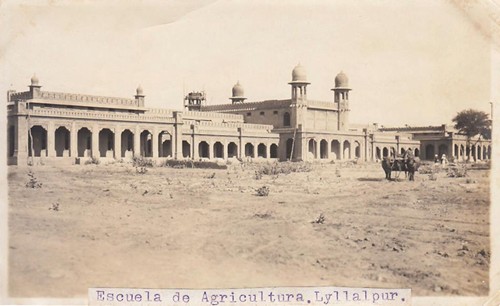 Faisalabad Pictures - School of Agriculture, Lyallpur 1900s - Old Photos of Layallpur (now Faisalabad)