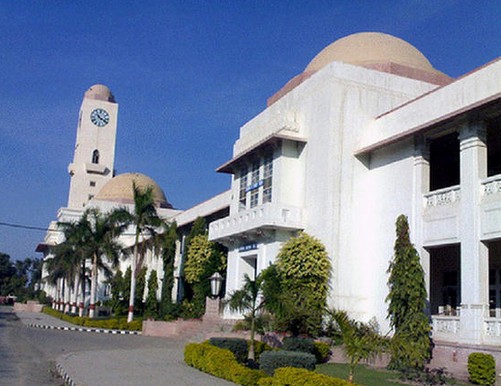 Multan Pictures: Nishtar Medical College Multan - Images, Photos of Multan
