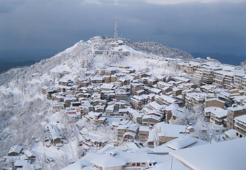 Murree Pictures: Murree during heavy snowfall - Images, Photos of Murree