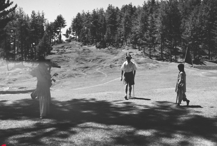 Murree Photos, Murree Pictures - Rare Old photo of Golf Club Murree, 1940s - Photos of Murree