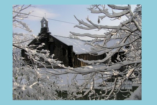 Photos of Murree - Murree Christian School, Jhika Gali, during winters - Murree Pics