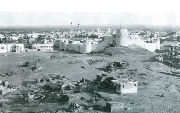 Madina Rare Pictures - Very old photo of Masjid-an-Nabawi and Madina City - Old Photos of Medinah