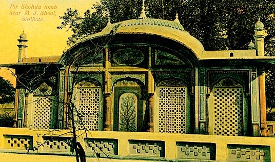 Old Photos of Sialkot - Pir Shohda Tomb near M.J. School, Sialkot, 1910 : Old Pictures Sialkot