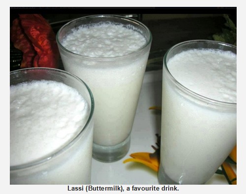 Pakistani Dishes; Lassi (Buttermilk), a favourite drink - Pakistani Food Typical Pakistani Food: Lassi (Buttermilk), a favourite drink - Pakistani Dishes