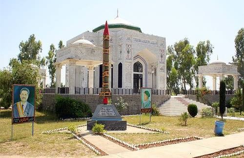 Jhelum Pictures - Tomb of Shahab-ud-Din Ghori at Dhamiak near Sohawa, District Jhelum - Images, Photos of Jhelum