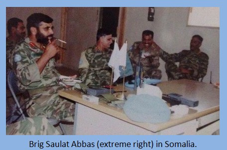 Brig Saulat Abbas (extreme right) in Somalia