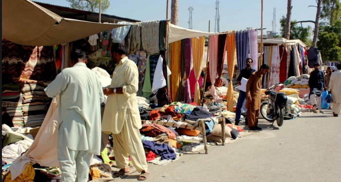 Poor Need Warm Clothes - Charity work Idea, Buy clothes from Landa Bazaar - Social work in Pakistan