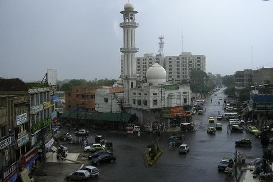 Photo of Intersection of Kashmir Road and Adamjee Road, Rawalpindi Saddar Photos of Rawalpindi - Intersection of Kashmir Road and Adamjee Road, Rawalpindi Saddar -Rawalpindi Pics