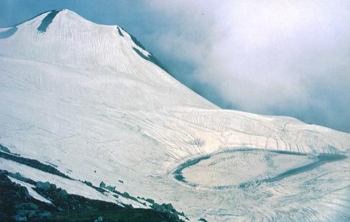 Pics of Kaghan: Snow-covered Ansoo Lake during Winter - Images, Photos of Kaghan Valley