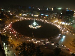 Liberty Roundabout, Lhr