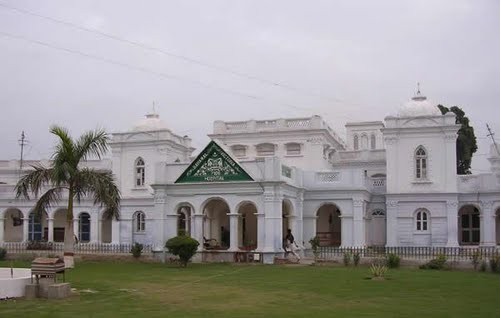 Photo of Bahawal Victoria Hospital (BVH), Bahawalpur- Photos of Bahawalpur Photos of Bahawalpur: Bahawal Victoria Hospital (BVH), Bahawalpur - Pictures of Bahawalpur