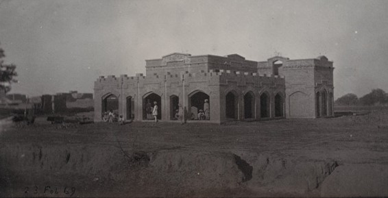Rare Old Photos of Gujranwala - Government Hospital and Dispensary, Gujranwala, 1869 - Old and rare Pictures of Gujranwala Old Gujranwala Pics ; Government Hospital and Dispensary, Gujranwala, 1869 - Rare Photos of Gujranwala