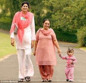 Tallest  Pakistani woman, Zainab Bibi,