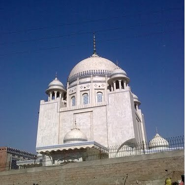 Tomb at Eid Gah, Multan - Photos of Multan, photo by Dr. Junaid Photos of Multan: Photo of Tomb at Eid Gah, Multan - Multan Pics & Images